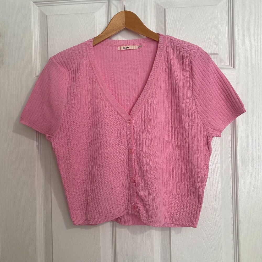 Francesca's Ribbed Pink Button-up Short Sleeve Top in Size M